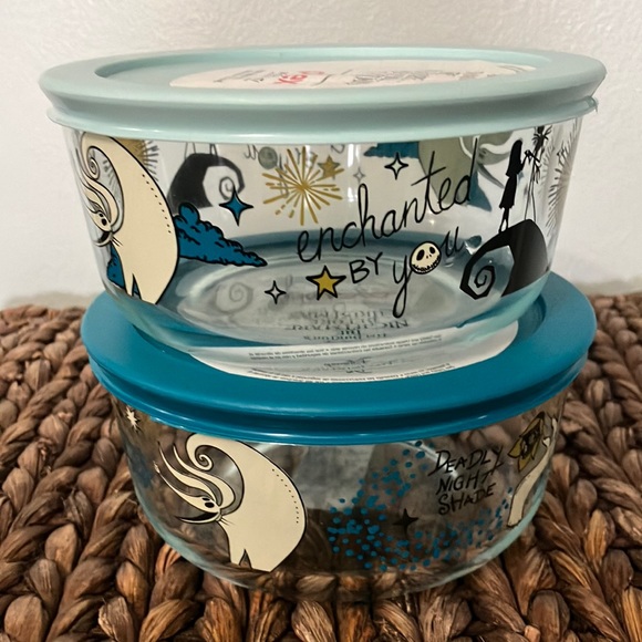 2 Nightmare Before Christmas Disney Pyrex storage containers. each holds 4 cups. - Picture 1 of 5